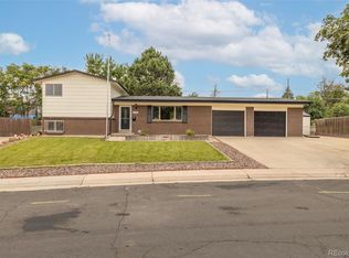 439 S Potomac Cir, Aurora, CO 80012