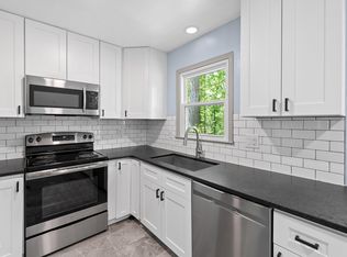 7921 Castlelake Ct, Raleigh, NC 27615