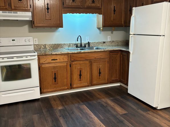 25 S Montour St #204