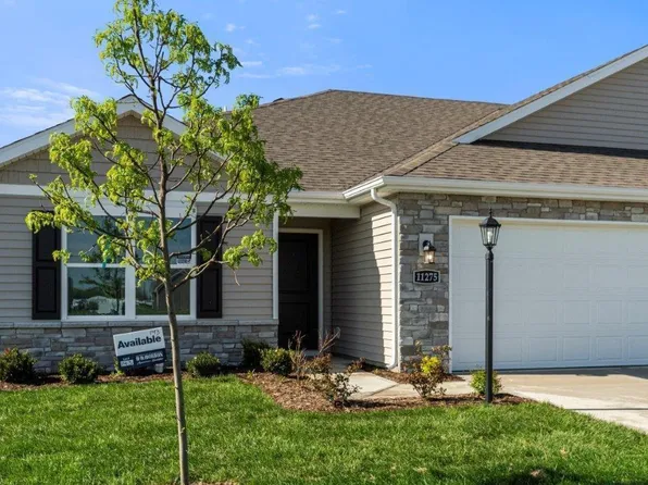 1736 Lighthouse Ln, Goshen, IN 46526