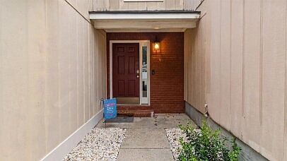 5th image of 109 Woodrun Dr