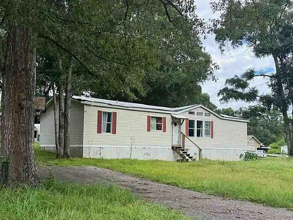3rd image of 8290 Lake Myrtle Dr