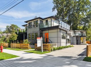 844 Saint Denis Ave, North Vancouver, BC V7J2G4