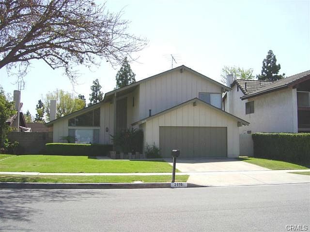 1st image of 2610 W Manly Ave
