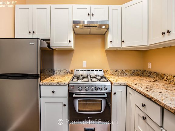 4th image of 350 Gough St APT 4