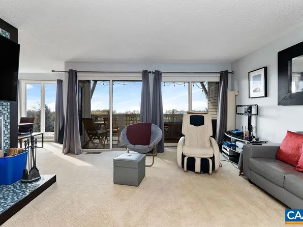 3211 N Ridge Ln, Roseland, VA 22967