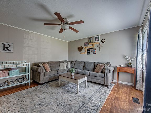 4th image of 1263 Sydnor Ave