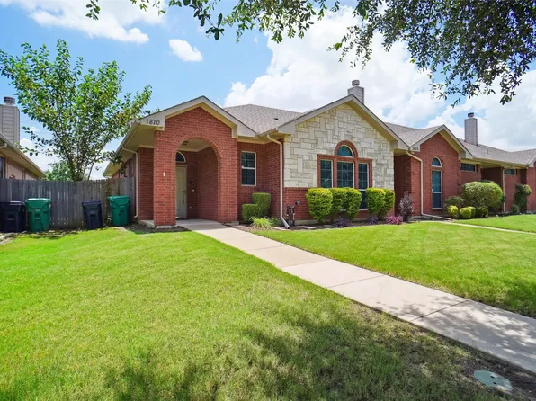 1810 Poinsettia Blvd, Denton, TX 76208