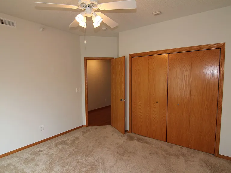 4385 Berkeley Ln — Photo 15