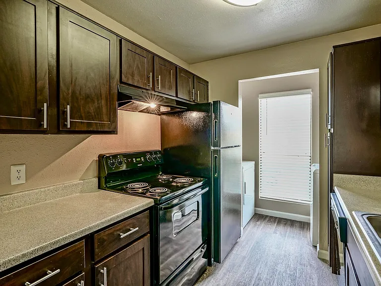 Silverado — Photo 16