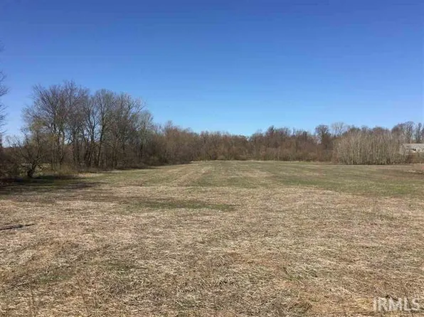 60299 Locust Rd, South Bend, IN 46614