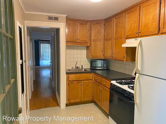 5th image of 1115 W 41st St APT 1W