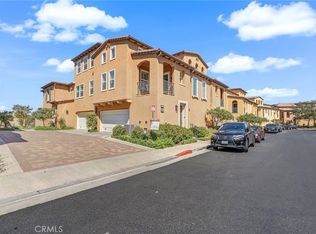 27022 Pebble Beach Dr, Valencia, CA 91381