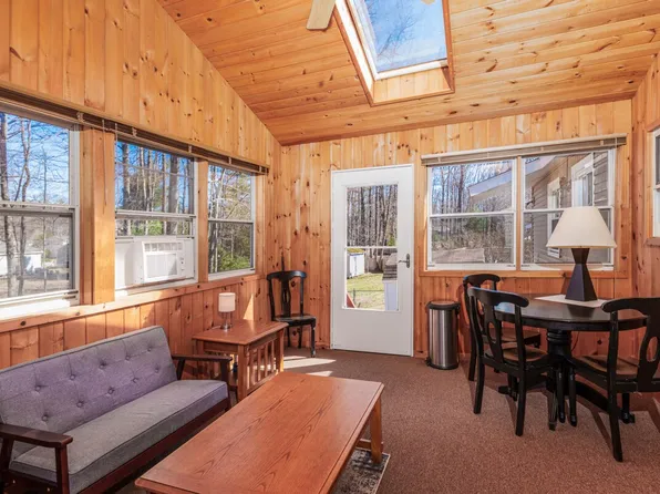 27 Karista Spring Dr #Id1302142p, Saratoga Springs, NY 12866