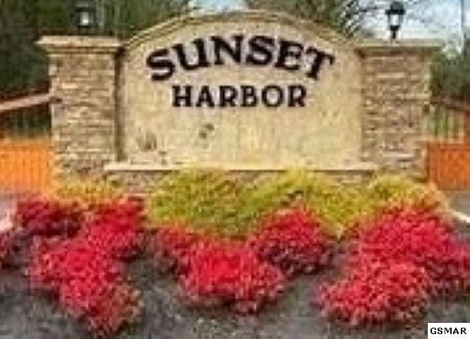 1st image of 420 Water View Ln