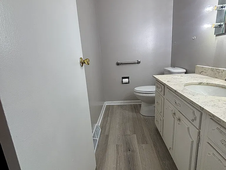2336 Cherry Hills Dr #B1 — Photo 5