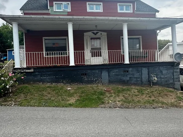 12806 New Row Rd NW, Mount Savage, MD 21545