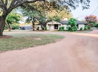 604 Golden Oaks Rd, Georgetown, TX 78628