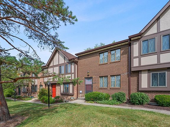 2nd image of 7517 Old English Dr