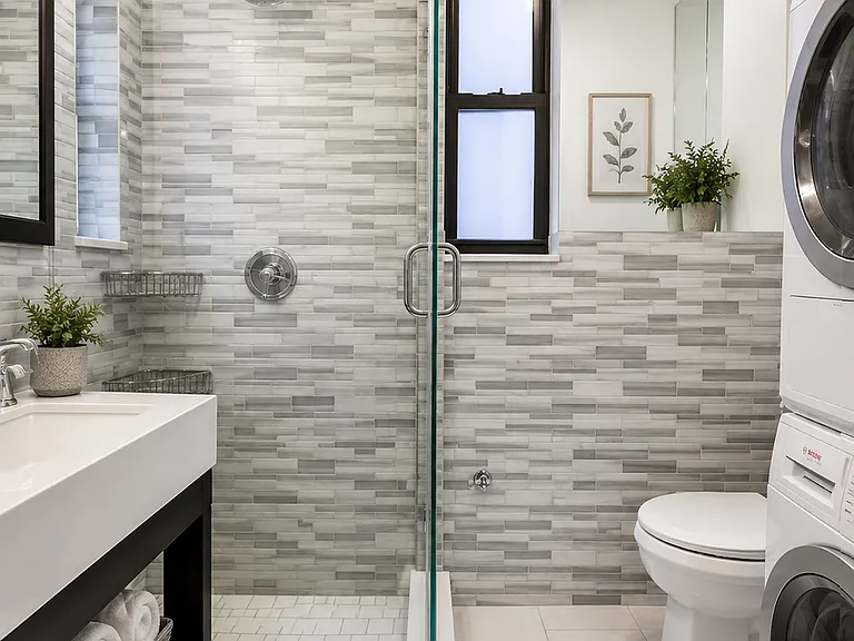 248 Mott St #18 — Photo 4