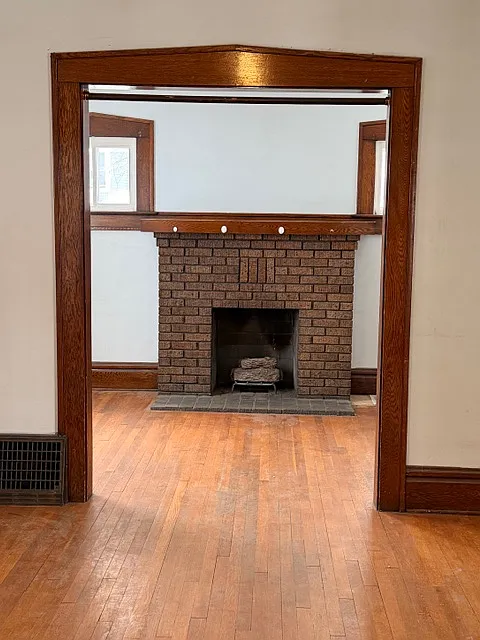 3 bed, 1729 sqft, $1,195 — Photo 2