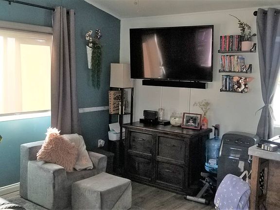 4th image of 1381 Palm Ave Space 44