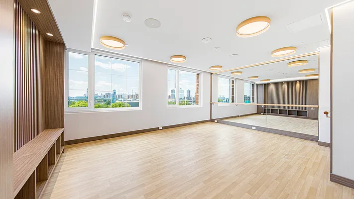 Rented by Nooklyn NYC LLC | media 86