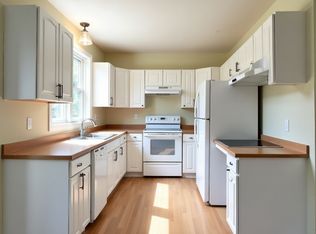 308 Mount Manor Rd, Manor, PA 15665