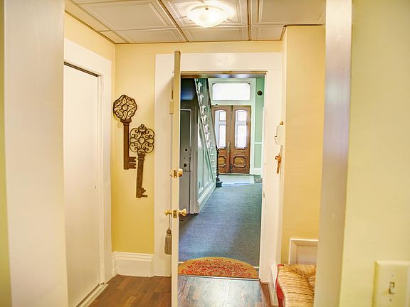 Apartment Entry