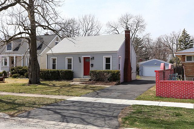 1st image of 130 N Bierman Ave