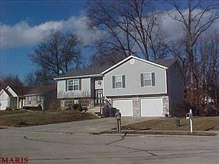 2nd image of 160 Dena Ct