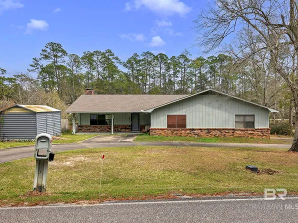 10088 Coleman Ln, Elberta, AL 36530