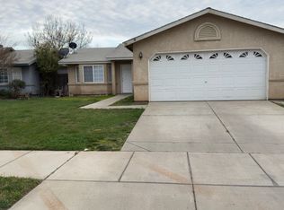 70 E San Clemente Dr, Merced, CA