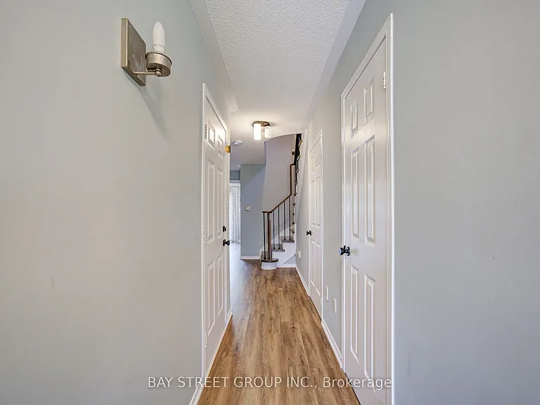 1833 Hobson Dr — Photo 8