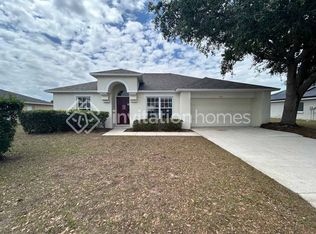 5261 English Dr, Lakeland, FL 33812