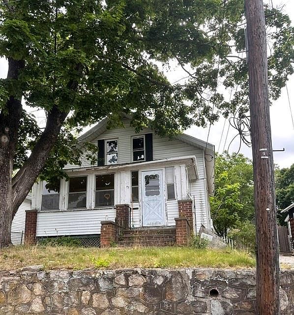 1st image of 43 Plymouth St