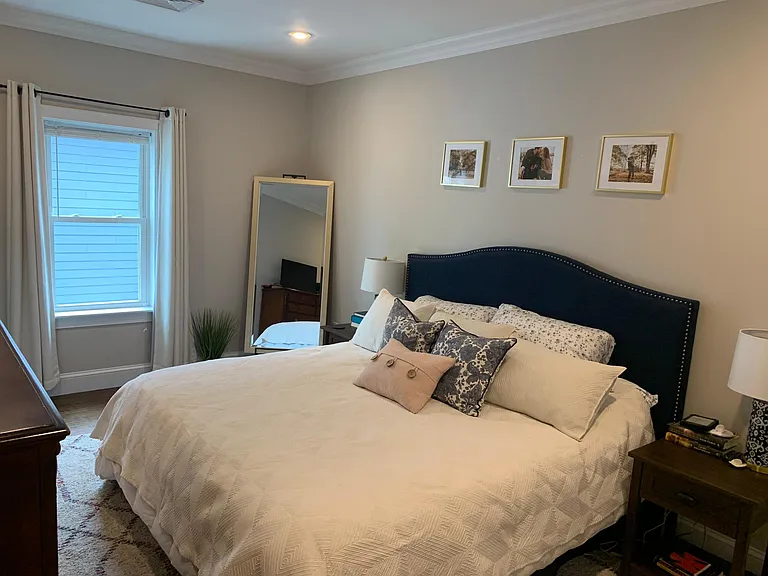 Bedroom #1