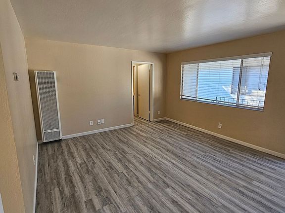 5th image of 742 S 9th St #5