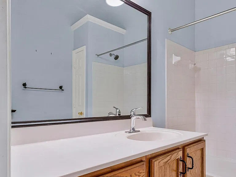 616 Bellerive Ct #85 — Photo 17
