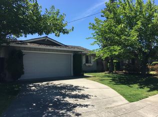 7076 York Ct, Dublin, CA 94568