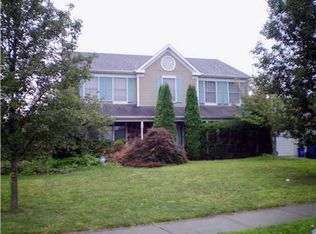 83 Bradford Ln, Plainsboro, NJ 08536