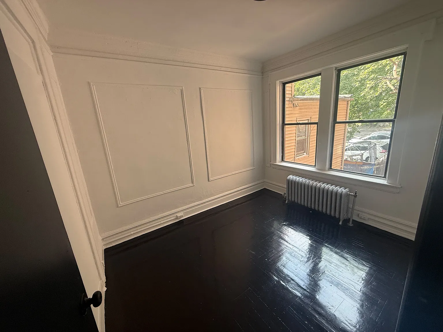 486 Summer Ave — Photo 4