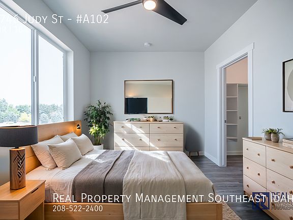 2nd image of 2746 Judy St #A-102