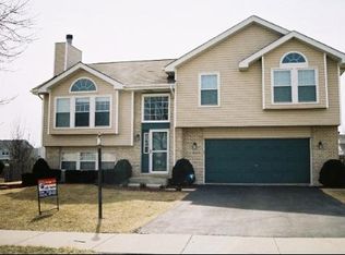 8035 Harvest Dr, Frankfort, IL 60423