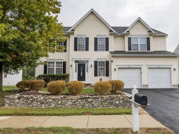 279 Coldwater Dr, Clayton, DE 19938