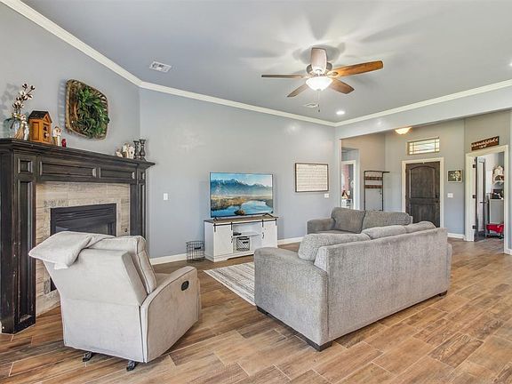 5th image of 4741 Rosewood Ct