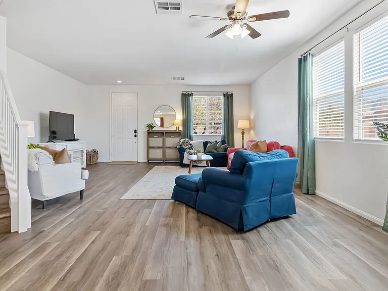 5505 Knotting Pass — Photo 10