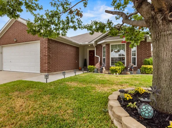 540 Jeffdale Dr, Burleson, TX 76028