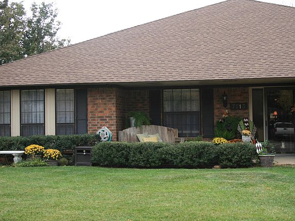 3rd image of 7713 Cervin Dr
