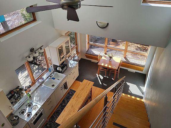 5th image of 2151 185th St #8